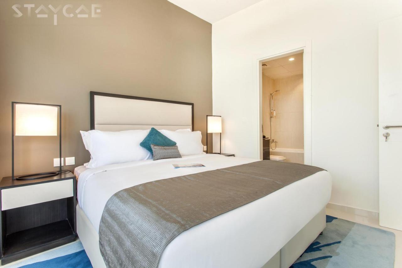Staycae Holiday Homes - Tower 108 Dubai Bagian luar foto