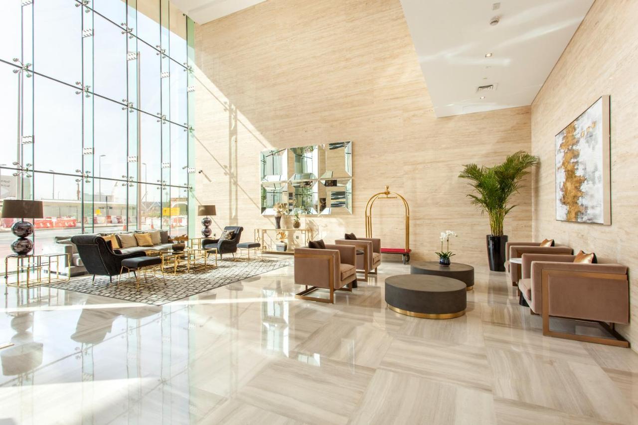 Staycae Holiday Homes - Tower 108 Dubai Bagian luar foto